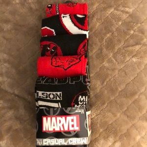 🐝🐝BNWT Deadpool men’s casual crew 5 pair socks
